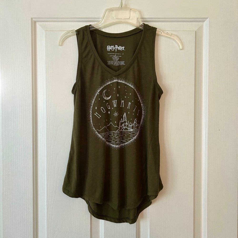 Harry Potter Hogwarts Swing Tank Top Medium or Small